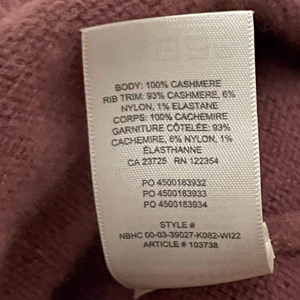 Aritzia The Group by Babaton Plateau Lux Cashmere Hoodie in Mauve Pink. Size M - Picture 6 of 6